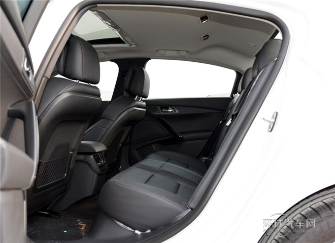 2015款 1.6THP 自動致臻版