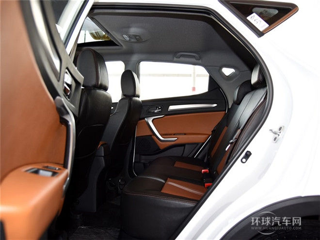 2015款 1.5L 手動豪華智能尊享版