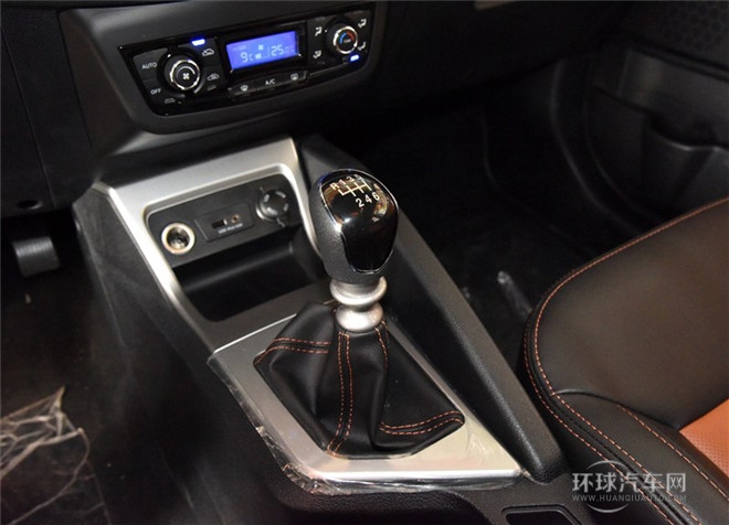 2015款 1.5L 手動豪華智能尊享版