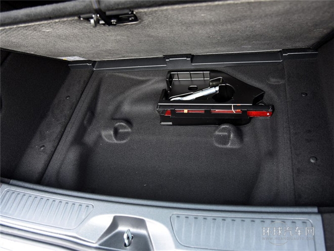 2015款 B 200 動感型