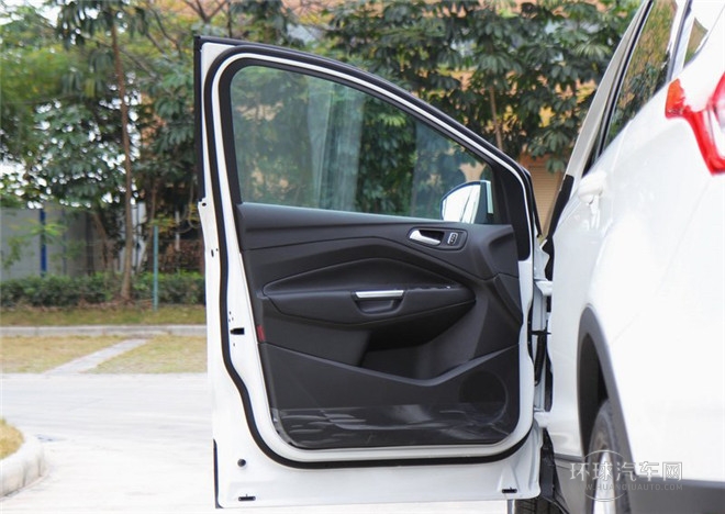 2015款 1.5L GTDi 兩驅舒適型