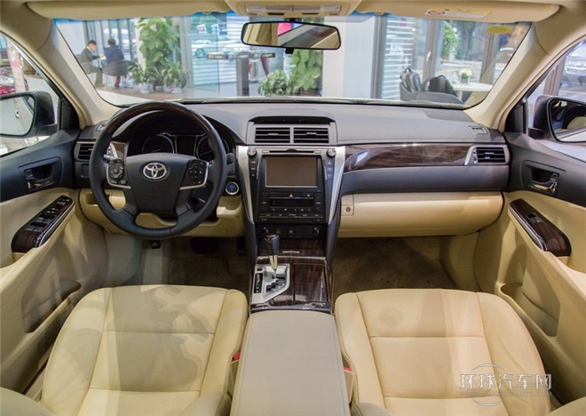 2015款 2.5HG 豪華導(dǎo)航版