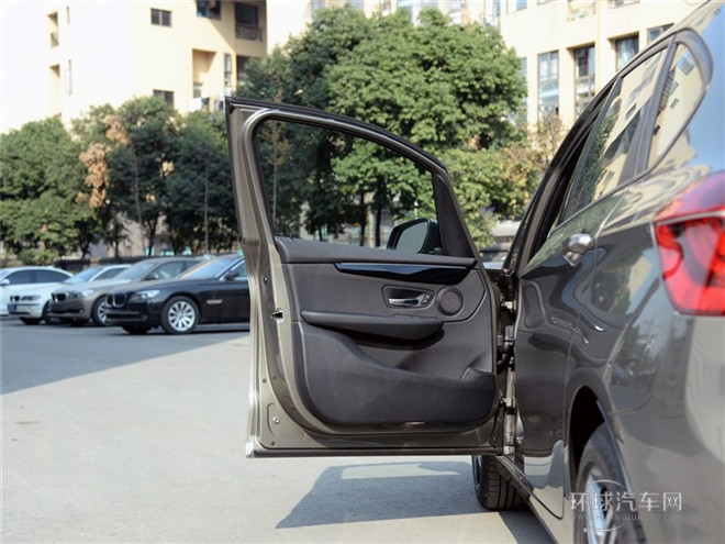 2015款 218i 運動設計套裝