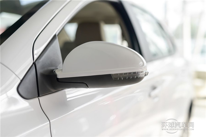 2015款 1.5L 手動夠惠版