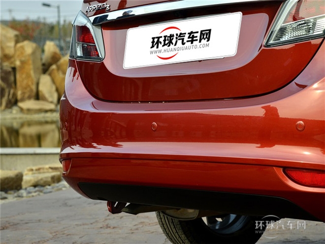 2015款 1.5L 手動(dòng)夠炫版