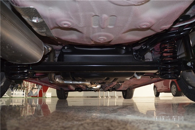 2015款 1.5L 自動(dòng)夠型版