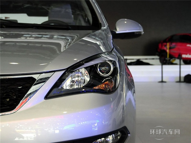 2015款 1.5L 自動夠炫版