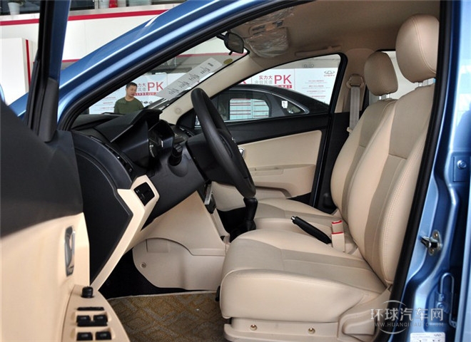 2014款 兩廂 1.5L 手動新青年版