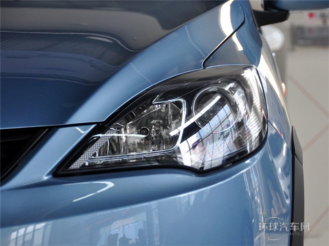 2014款 兩廂 1.5L 手動新青年版