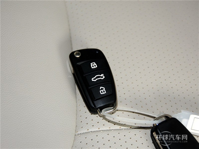 2014款 2.0L 手動智云版