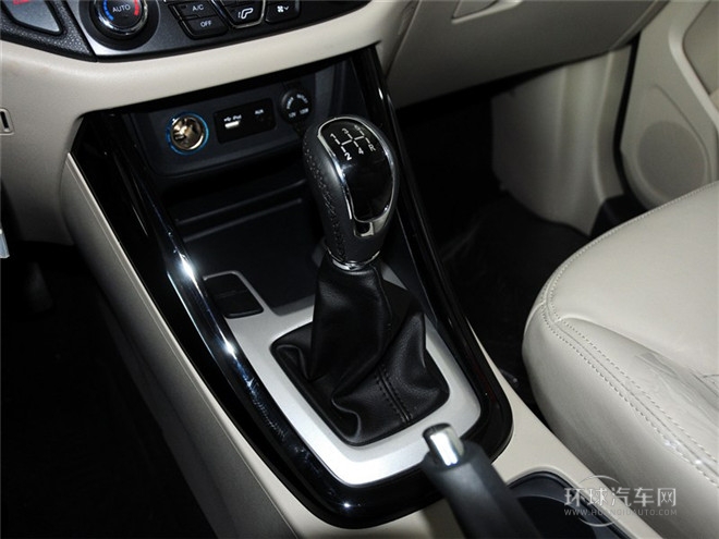2014款 2.0L 手動智云版
