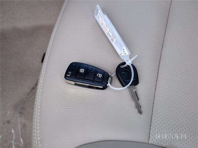 2014款 1.6L CVT風(fēng)尚版