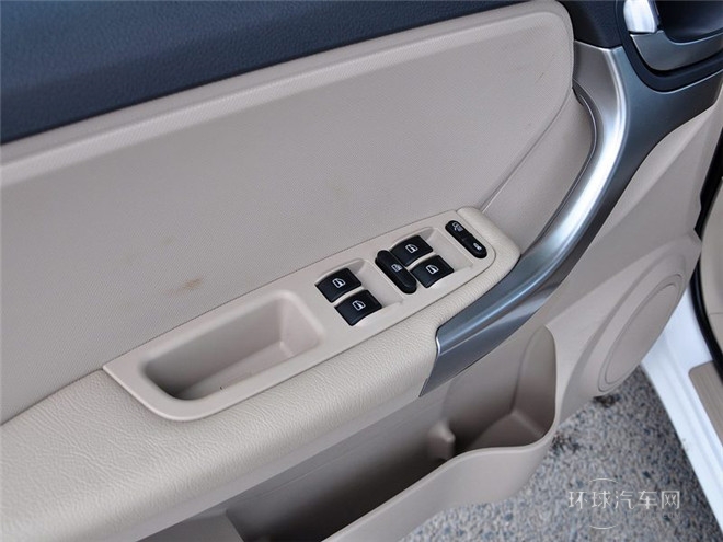 2014款 1.6L CVT風(fēng)尚版