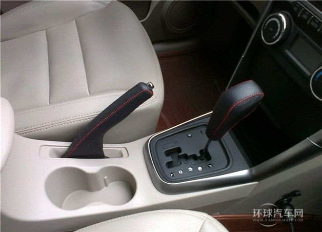 2014款 1.6L CVT智尚版