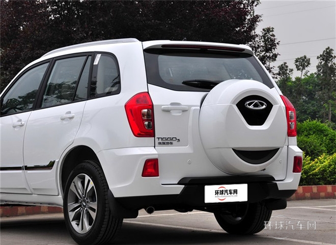 2014款 1.6L 手動(dòng)風(fēng)尚版