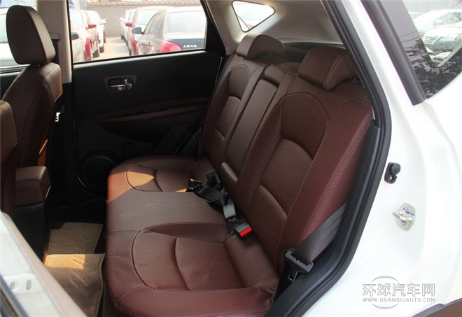 2015款 2.0XV 酷炫 CVT 2WD