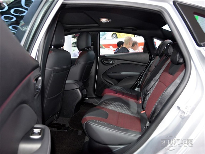 2015款 1.4T 自動夜型者版