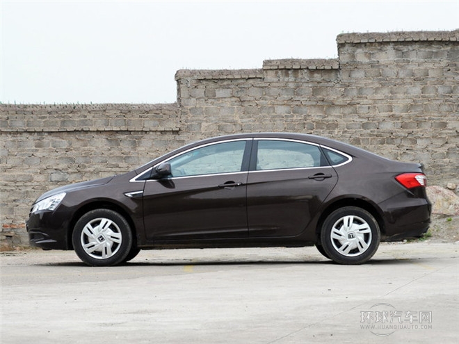 2014款 榮耀導航版 1.8T 自動旗艦型