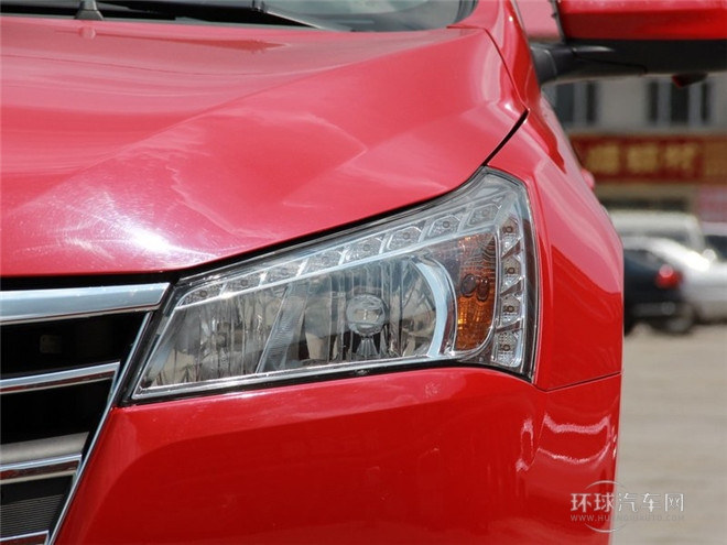 2014款 榮耀導(dǎo)航版 1.8T 自動尊貴型