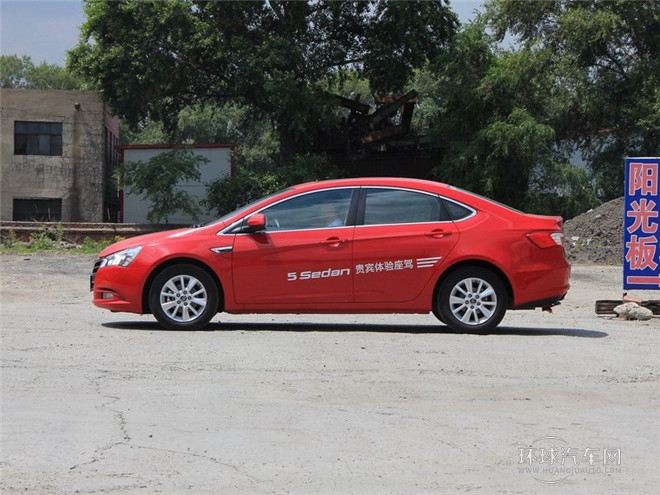 2014款 榮耀導(dǎo)航版 1.8T 自動尊貴型