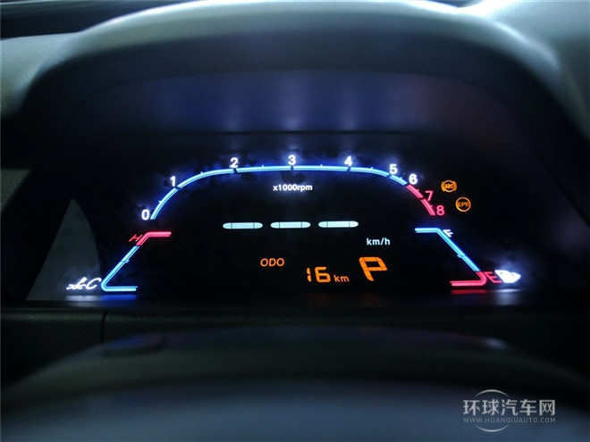 2015款 舞動限量版 1.8T 自動豪華型