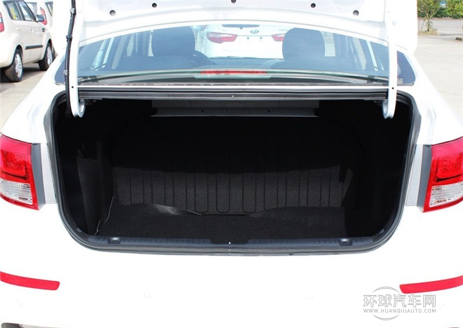 2015款 三廂 1.4L MT GLS