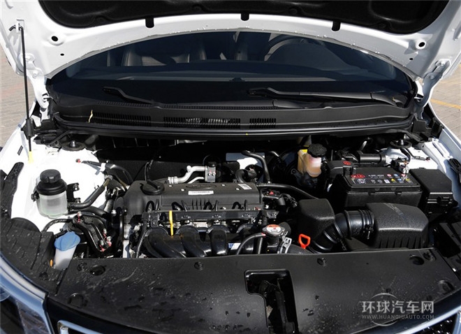 2015款 三廂 1.6L AT Premium