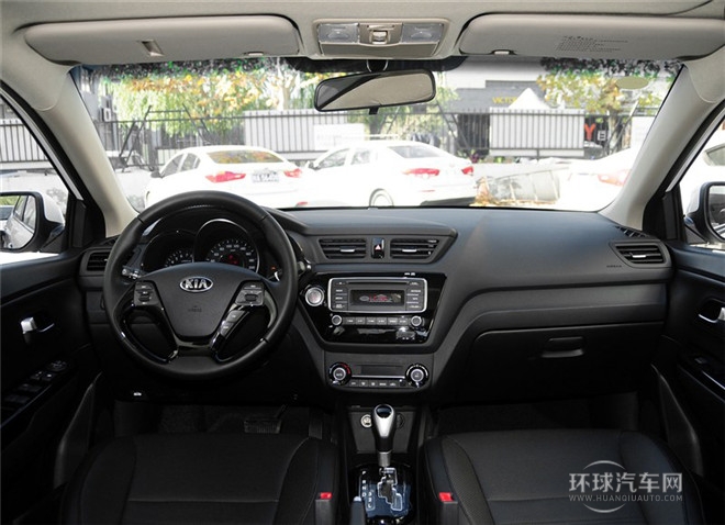 2015款 三廂 1.6L AT Premium