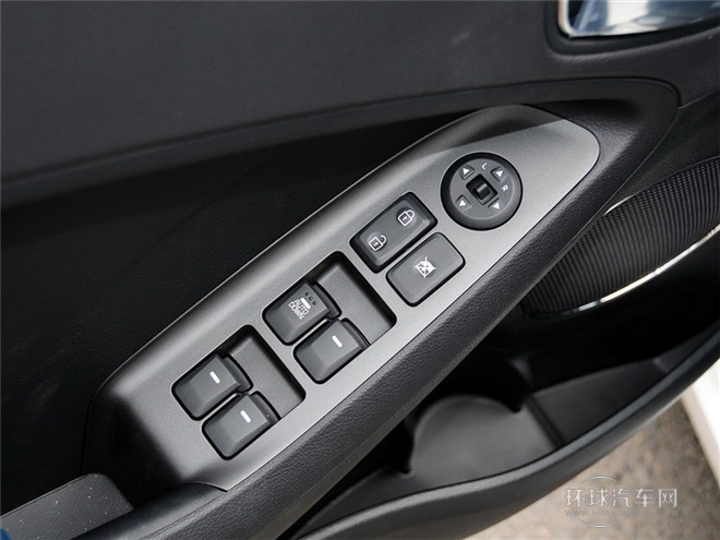 2014款 1.6L 自動DLX