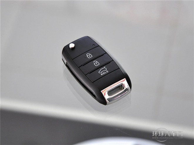 2015款 2.0L 手動兩驅版GLS