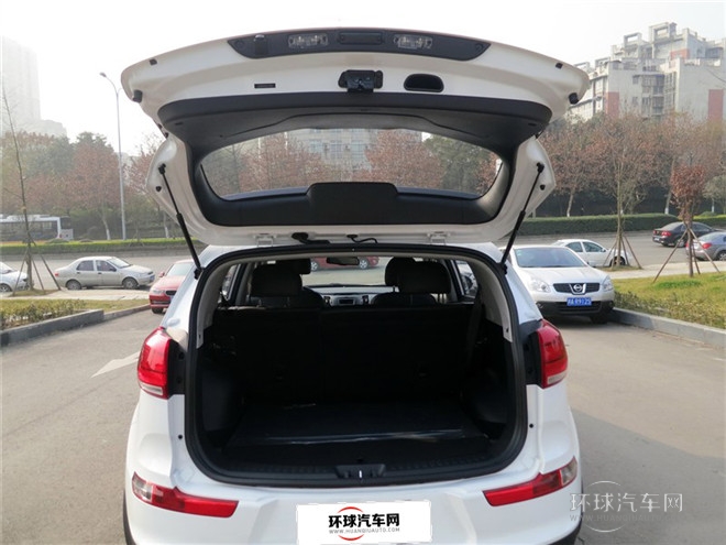 2015款 2.0L 手動兩驅版GLS