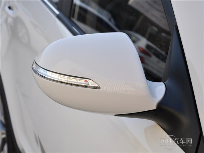 2015款 2.0L 手動兩驅版GLS