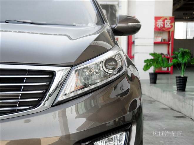 2015款 2.0L 自動兩驅(qū)版DLX