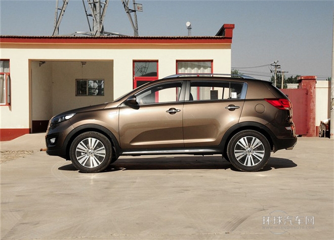 2015款 2.0L 自動(dòng)兩驅(qū)版DLX