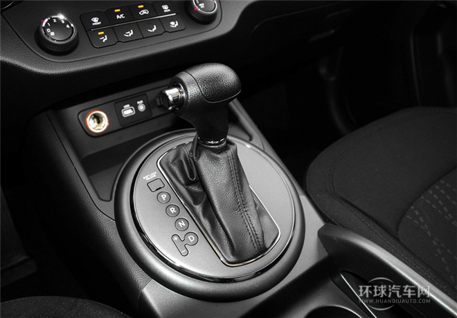 2015款 2.0L 自動兩驅版GL