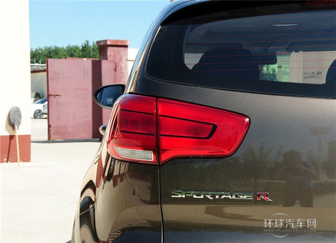 2015款 2.0L 自動兩驅版GL