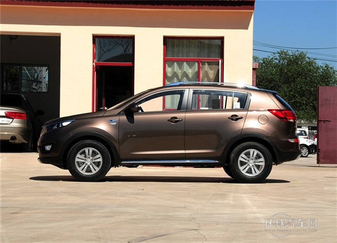 2015款 2.0L 自動兩驅版GL