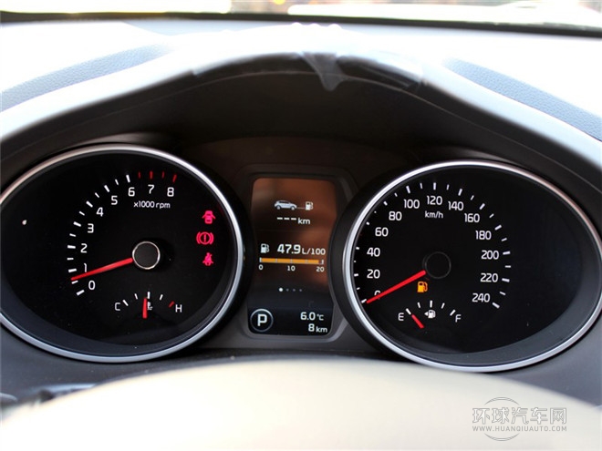 2015款 2.0L 自動兩驅版Premium