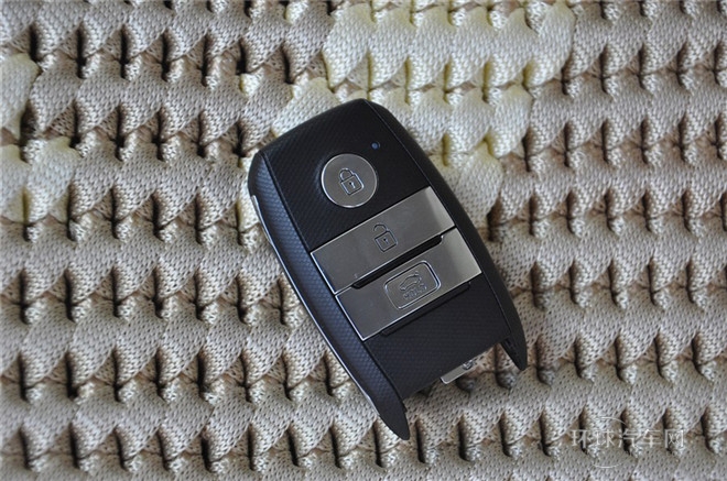 2014款 2.0L Hybrid 豪華版