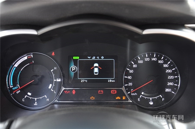 2014款 2.0L Hybrid 豪華版