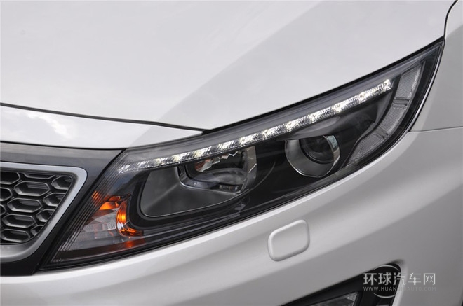 2014款 2.0L Hybrid 豪華版