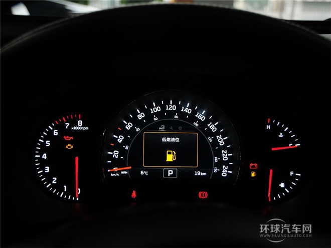 索蘭托L 2.4L GDI 汽油4WD尊貴版 7座