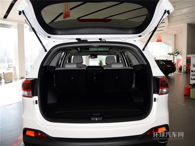 索蘭托L 2.4L GDI 汽油4WD精英版 5座