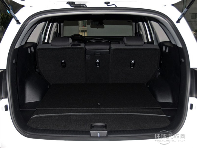 索蘭托L 2.4L GDI 汽油4WD運(yùn)動(dòng)版 5座