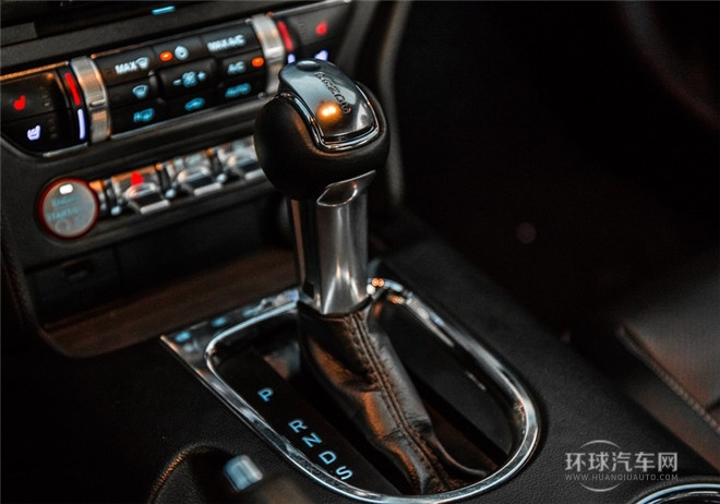 2015款 2.3T 運(yùn)動版