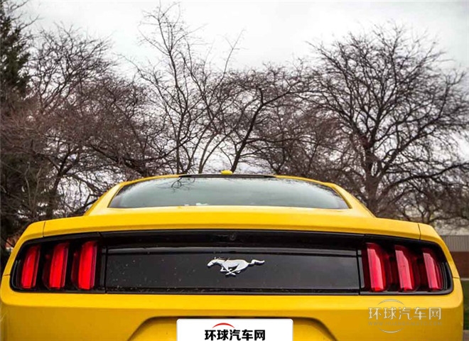 2015款 2.3T 運動版