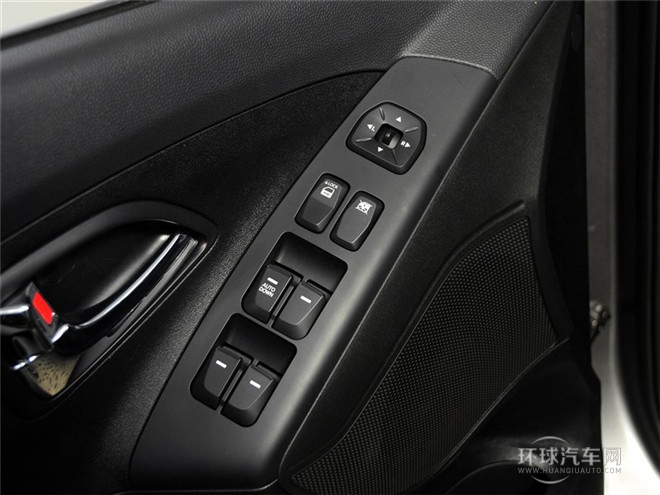 2015款 2.0L 手動(dòng)兩驅(qū)舒適型 國(guó)IV