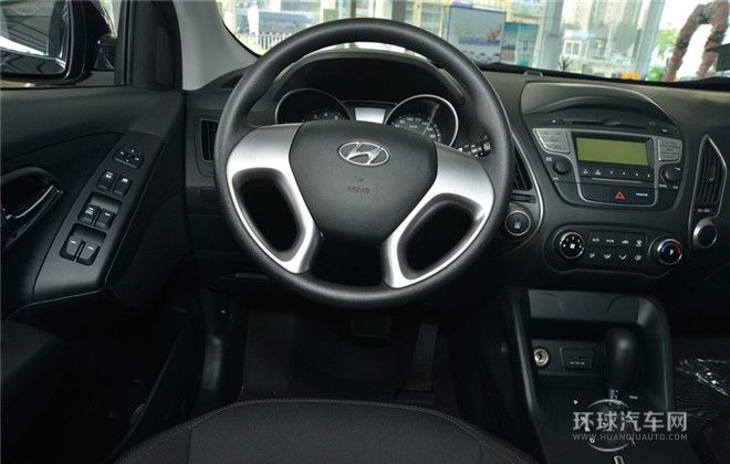 2015款 2.0L 手動兩驅舒適型 國V