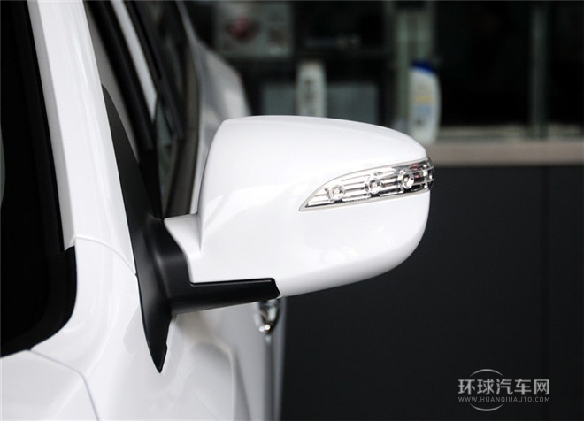 2015款 2.0L 自動(dòng)兩驅(qū)領(lǐng)先型 國(guó)IV