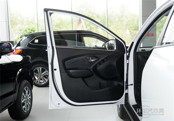 2015款 2.0L 自動兩驅領先型 國V